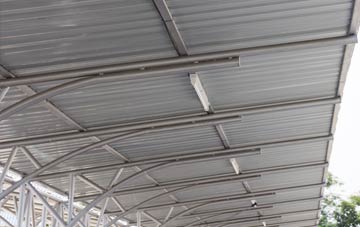 installing Plantationfoot metal roofing